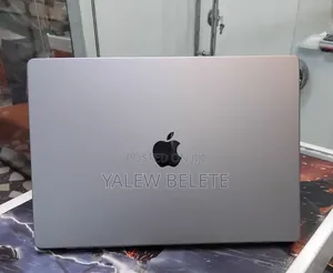 New Laptop Apple MacBook Pro 64GB Apple M1 Max SSD 1T