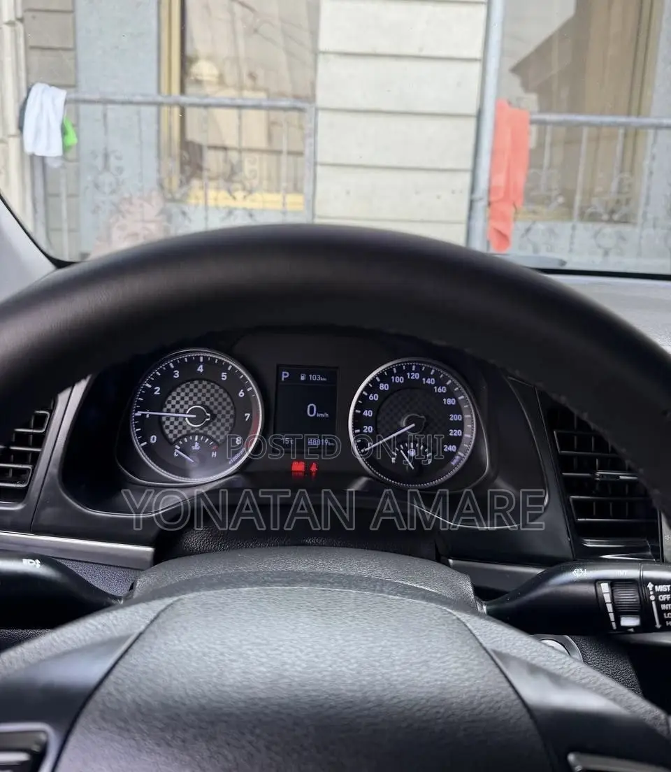 Hyundai Avante 2020 White