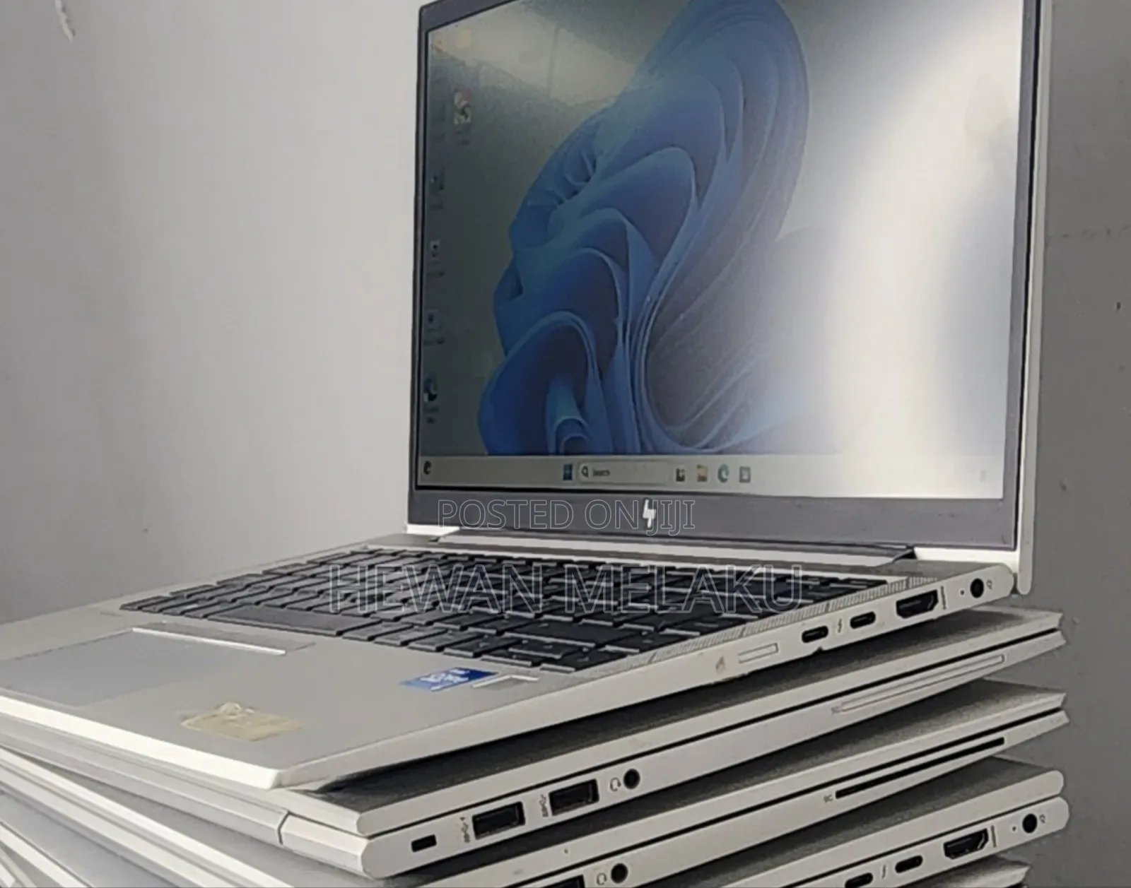 New Laptop HP EliteBook 840 G8 16GB Intel Core i5 SSD 512GB
