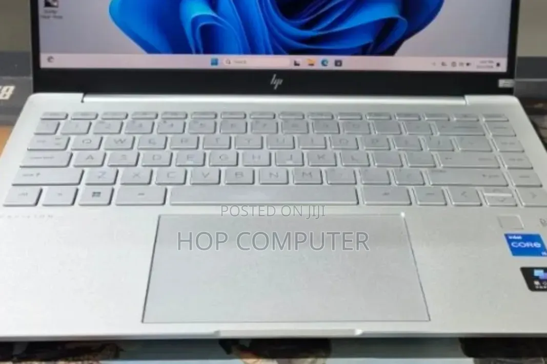 New Laptop HP Pavilion 14 16GB Intel Core i5 SSD 1T