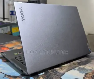 New Laptop Lenovo Yoga Slim 7 16GB AMD Ryzen 7 SSD 512GB