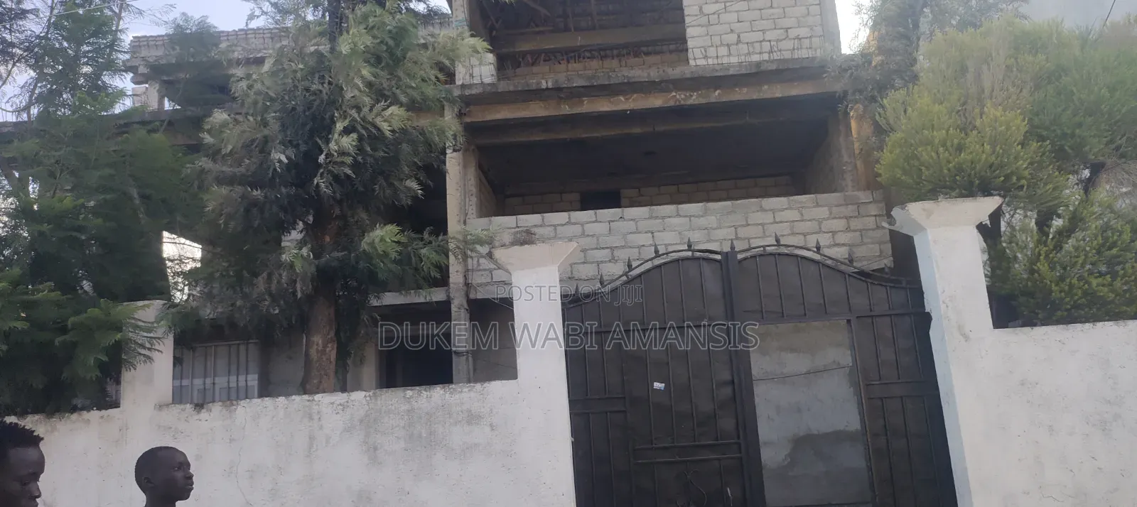 11bdrm Townhouse/Terrace in Bishoftu Dukem, East Shewa for sale