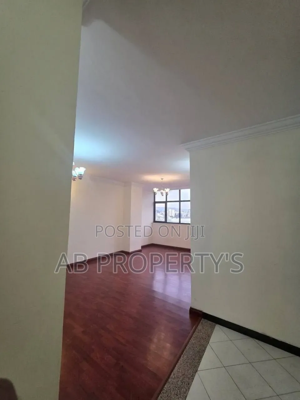 3bdrm Apartment in መገናኛ ሴንቼሪ, Yeka for sale