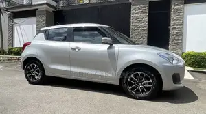 Suzuki Dzire 2022 Silver