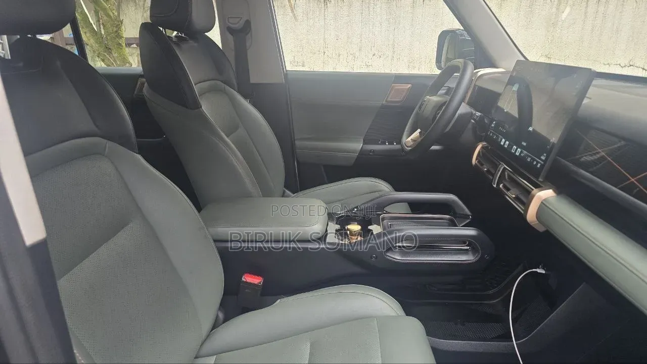 Chery iCar EQ3 2024 Off white