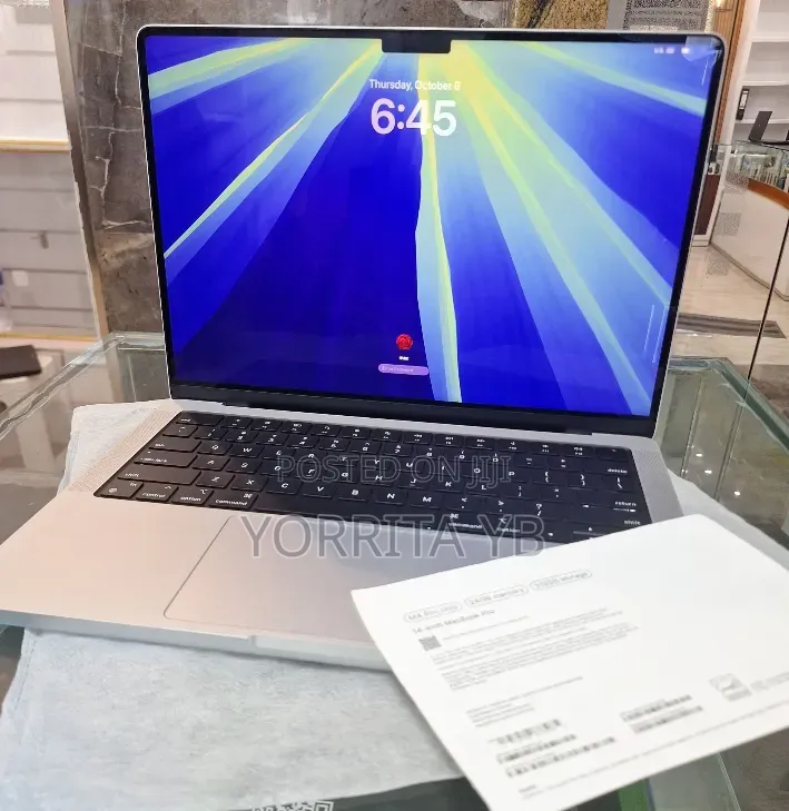 New Laptop Apple MacBook Pro 24GB Apple M4 Pro SSD 512GB