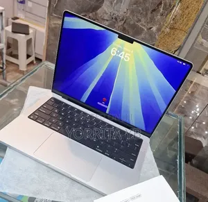 New Laptop Apple MacBook Pro 24GB Apple M4 Pro SSD 512GB