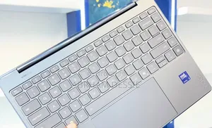 New Laptop Lenovo 16GB Intel Core Ultra 7 SSD 1T