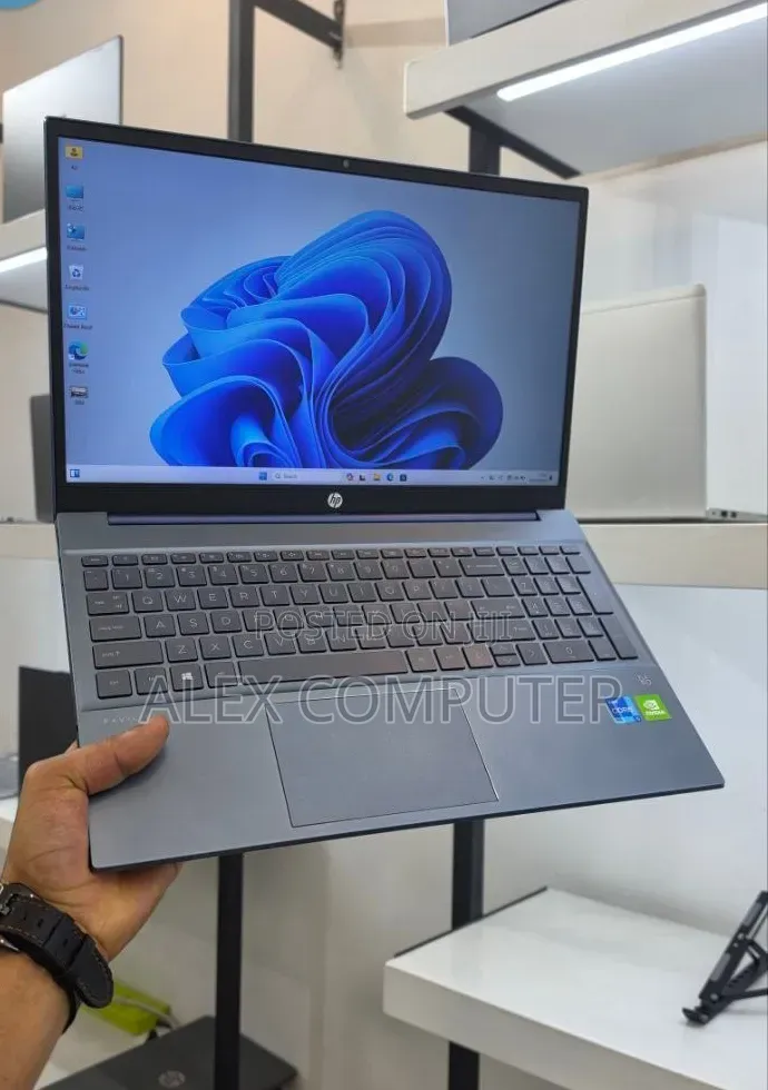 New Laptop HP Pavilion 14 16GB Intel Core i5 SSD 512GB