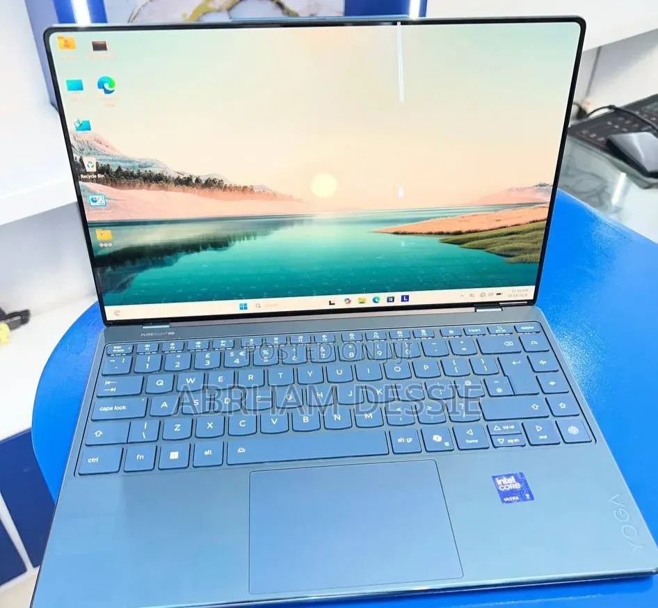 New Laptop Lenovo 16GB Intel Core Ultra 7 SSD 512GB