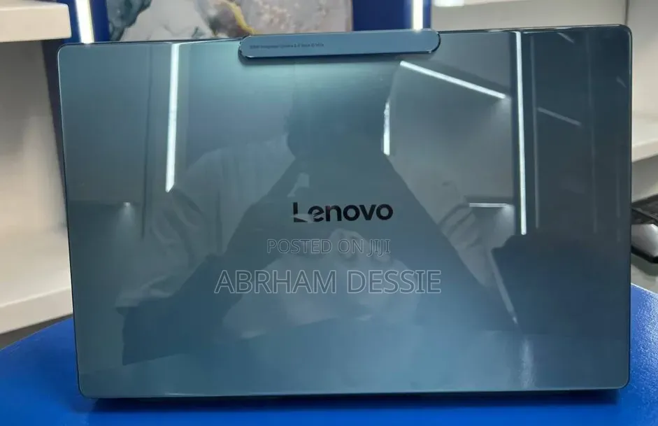 New Laptop Lenovo 16GB Intel Core Ultra 7 SSD 512GB