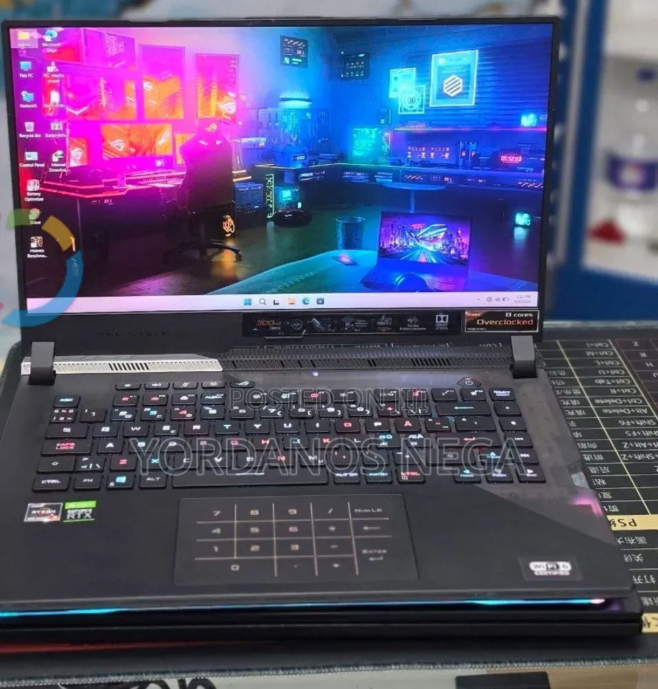 New Laptop Asus ROG Strix G15 32GB AMD Ryzen 9 SSD 1T