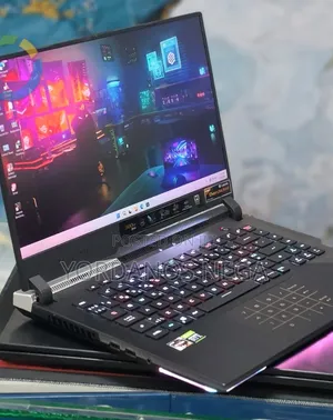 New Laptop Asus ROG Strix G15 32GB AMD Ryzen 9 SSD 1T