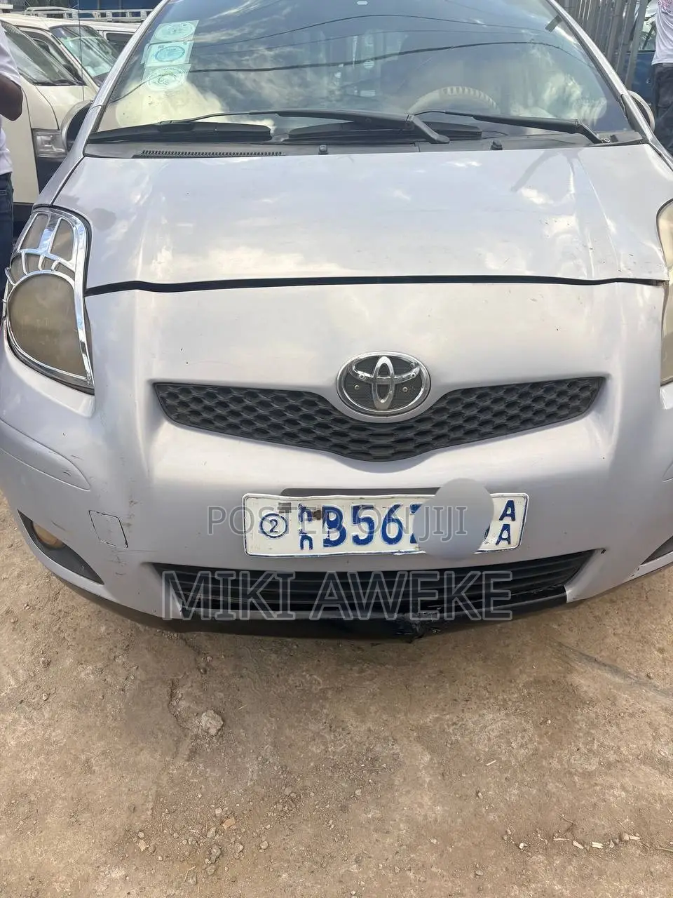 Toyota Yaris 2010 Pink