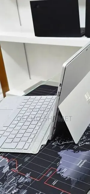 New Laptop HP EliteBook 1040 G8 16GB Intel Core i5 SSD 512GB