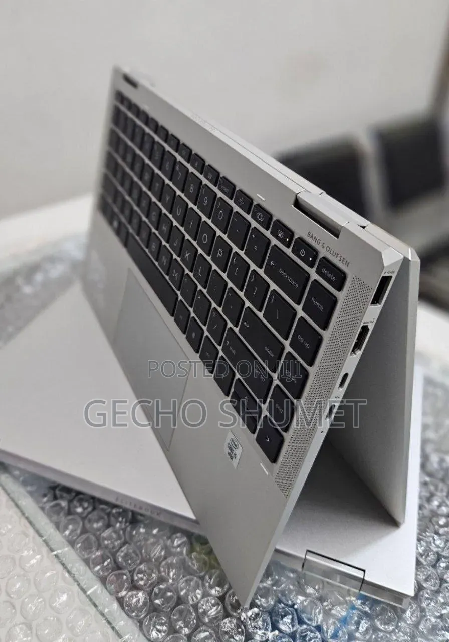 New Laptop HP EliteBook 1040 G8 16GB Intel Core i5 SSD 512GB