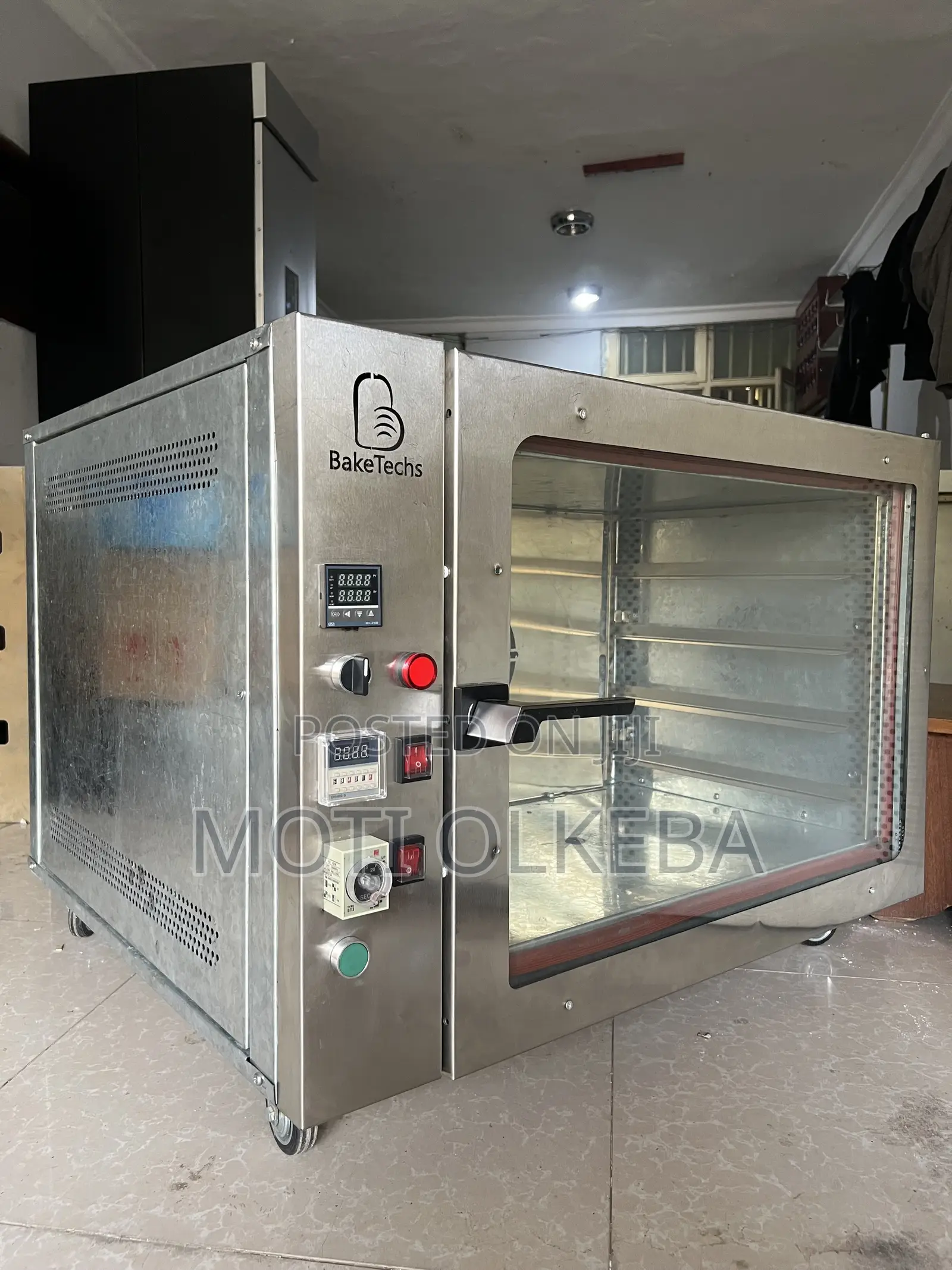 የዳቦ ማሽን የዳቦ ቤት ማሽን መጋገሪያ ማኮፈሻ Convection Oven 4 Tray ባለ አራት ፓትራ መጋገሪያ