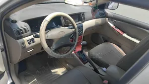 Toyota Corolla 1.4 VVT-i 2007 Gold