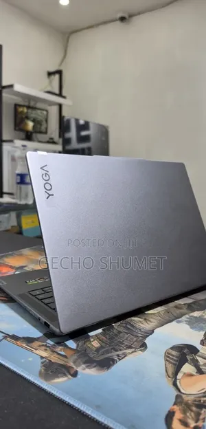 New Laptop Lenovo 16GB AMD Ryzen 7 SSD 512GB