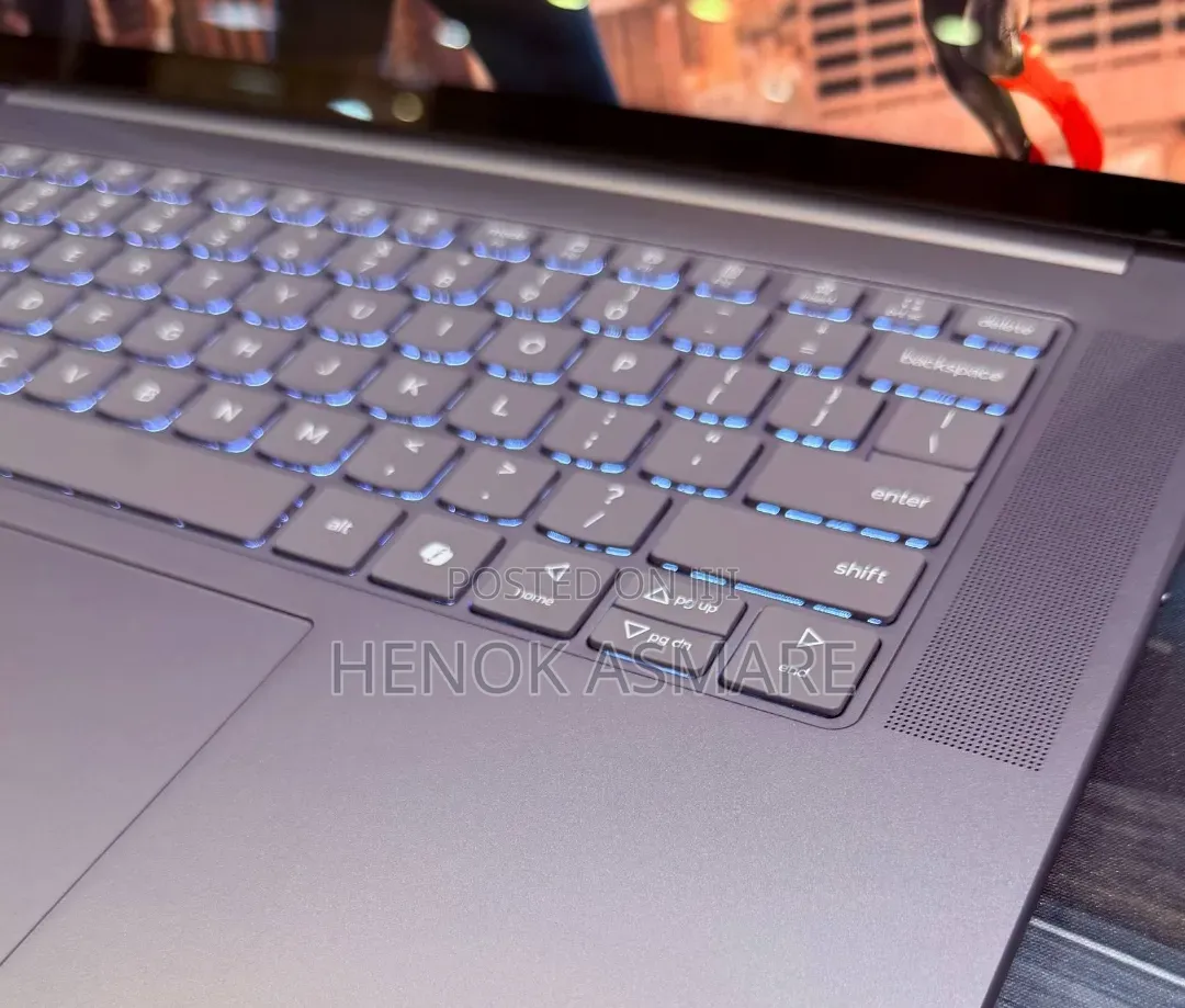 New Laptop Lenovo Yoga 9i 32GB Intel Core Ultra 7 SSD 1T