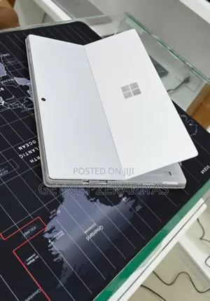 New Laptop Microsoft Surface Pro 6 8GB Intel Core i5 SSD 256GB