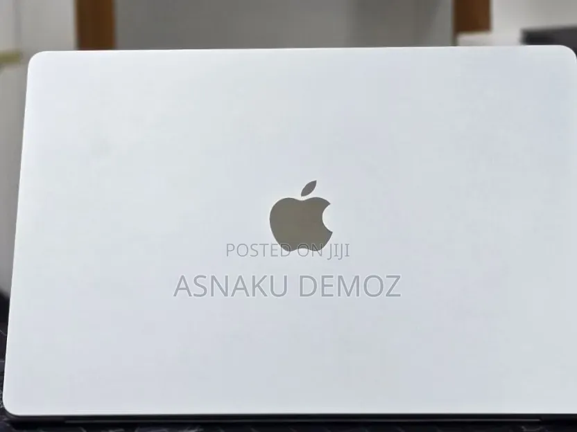New Laptop Apple MacBook Air 2026 M5 16GB Apple M5 SSD 512GB