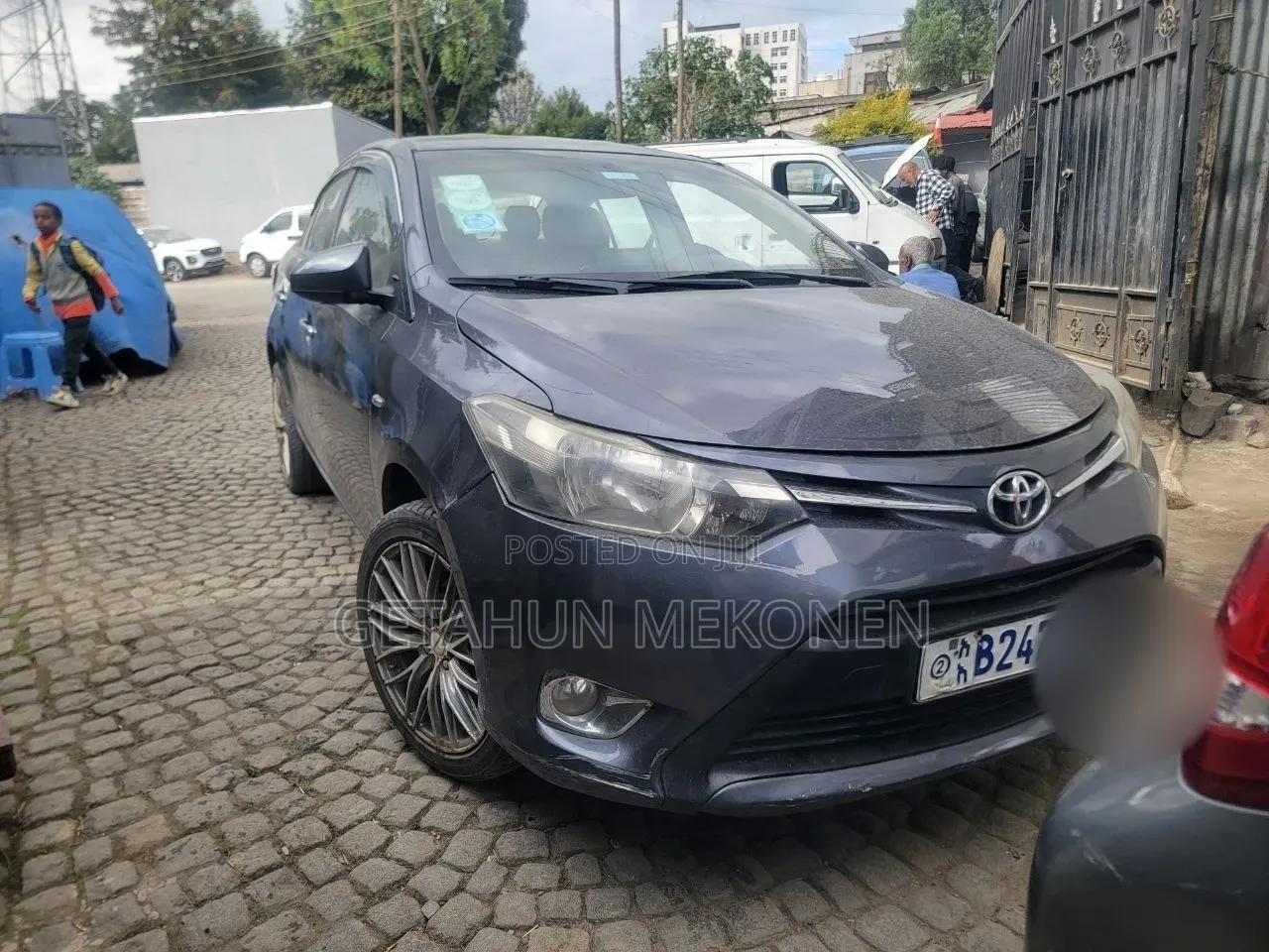 Toyota Yaris 2015 Gray