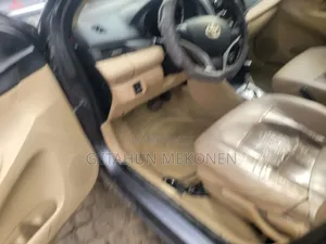 Toyota Yaris 2015 Gray