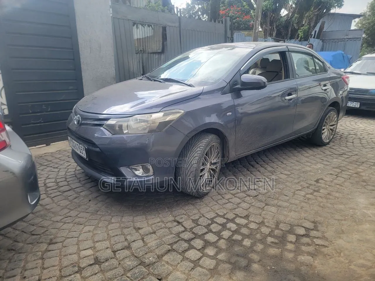 Toyota Yaris 2015 Gray