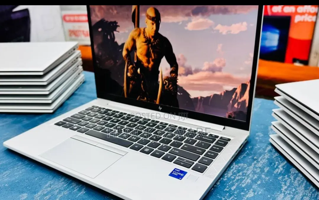 New Laptop HP EliteBook 840 G8 16GB Intel Core i7 SSD 512GB