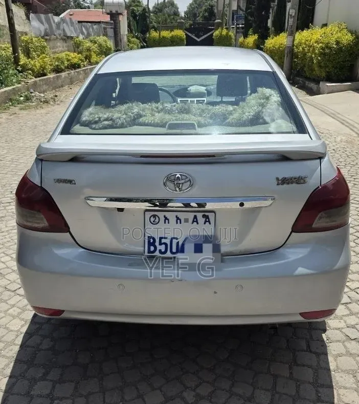 Toyota Yaris 2010
