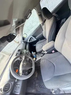 Toyota RAV4 2012 Brown