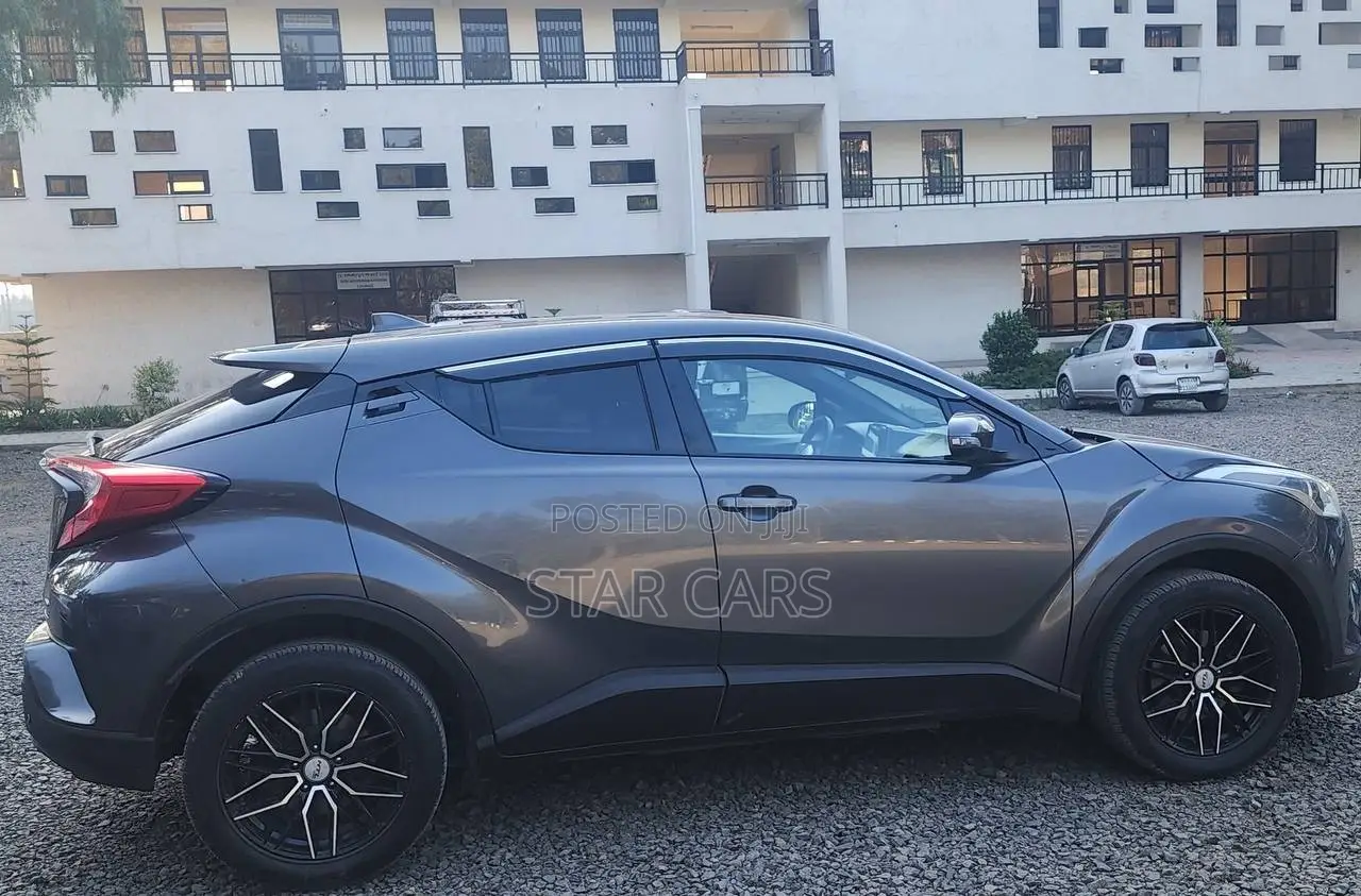 Toyota C-HR 2019 Black