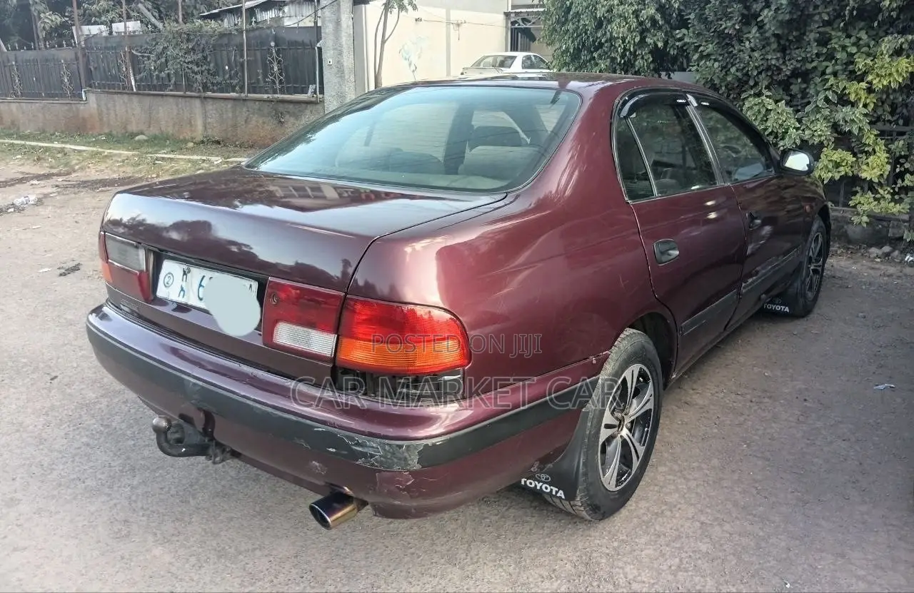 Toyota Carina E 1.6 Sedan 1994 Burgundy