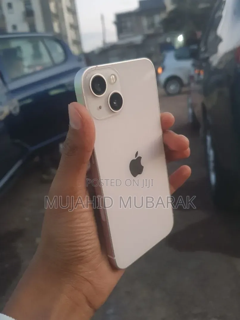Apple iPhone 13 128 GB Pink