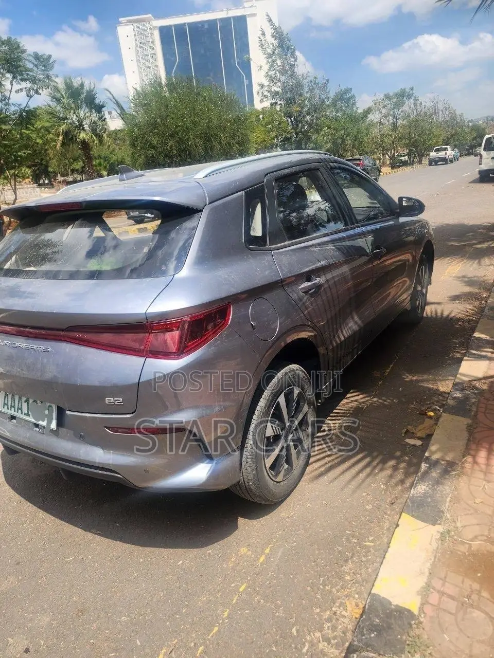 BYD E2 43 kWh 94 hp FWD 2025 Gray