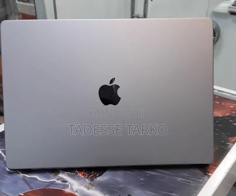 New Laptop Apple MacBook Pro 2021 M1 Max 64GB Apple M1 Max SSD 1T