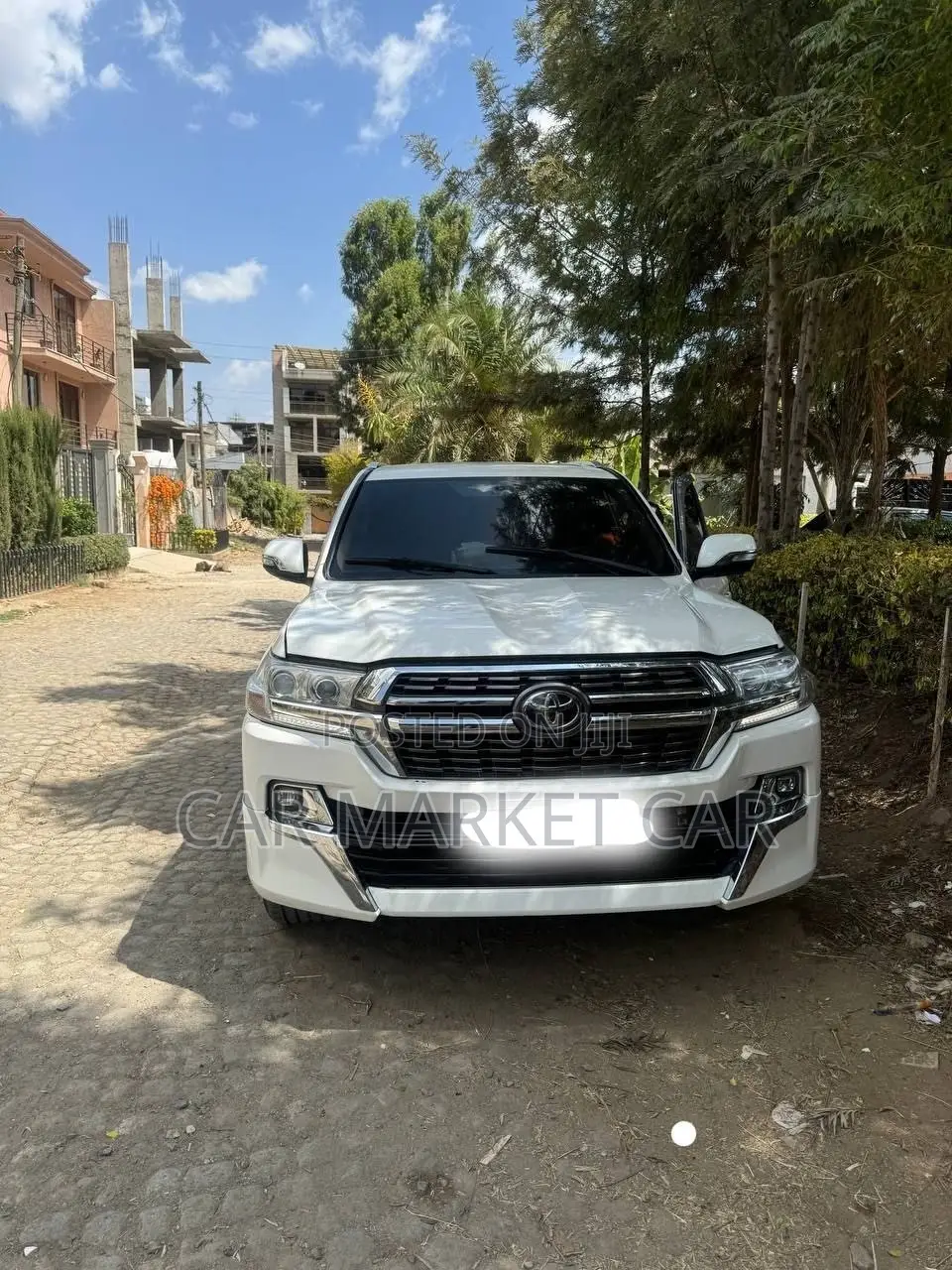Toyota Land Cruiser 4.5 V8 GX-R 2012 White