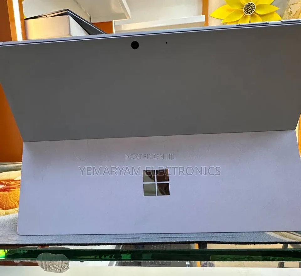 New Laptop Microsoft Surface Pro 7 16GB Intel Core i7 SSD 512GB