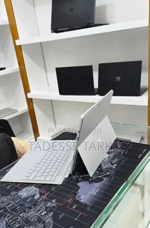 New Laptop Microsoft Surface Laptop 6 8GB Intel Core i5 SSD 256GB
