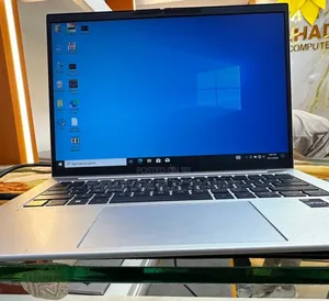 New Laptop HP EliteBook 840 10 16GB Intel Core i7 SSD 512GB