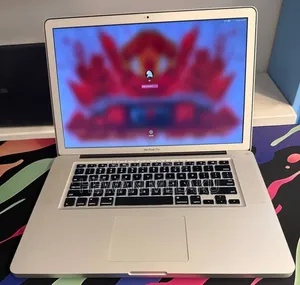 New Laptop Apple MacBook Pro 2011 4GB Intel Core i7 HDD 500GB