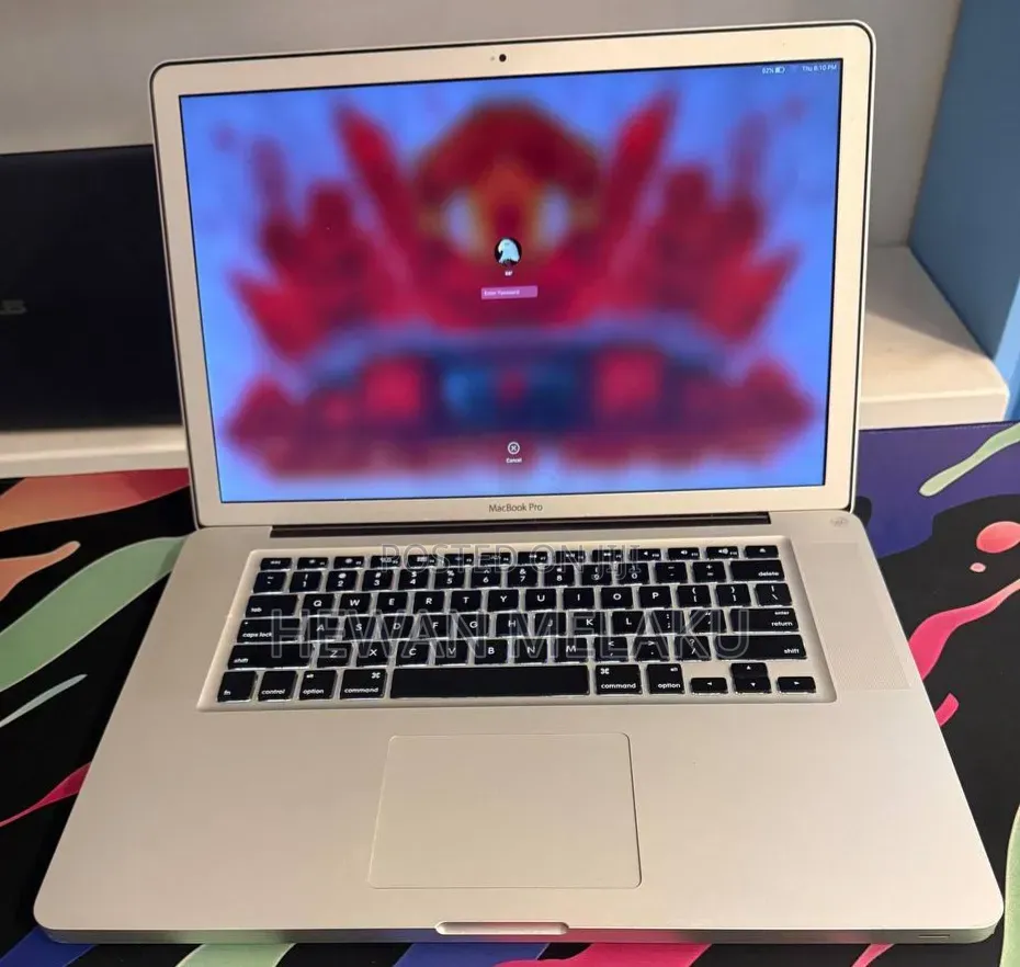 New Laptop Apple MacBook Pro 2011 4GB Intel Core i7 HDD 500GB
