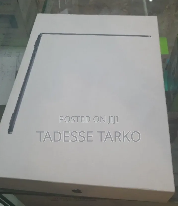 New Laptop Apple MacBook Air 2026 M5 16GB Apple M5 SSD 512GB