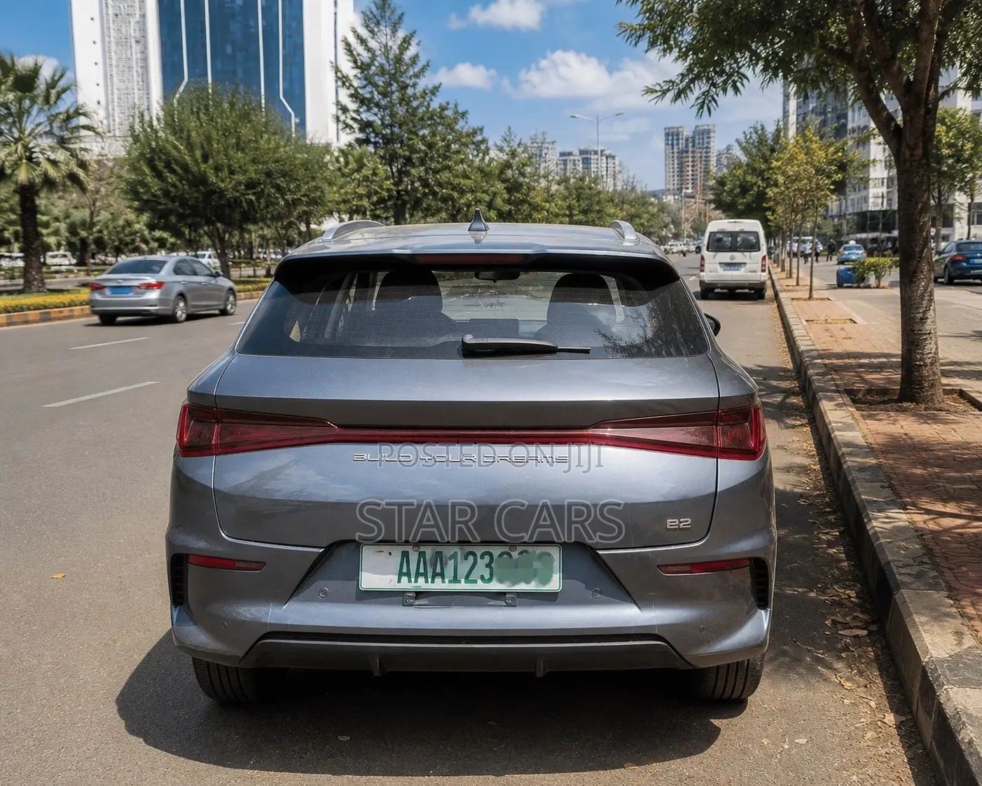 BYD E2 43 kWh 94 hp FWD 2025 Gray