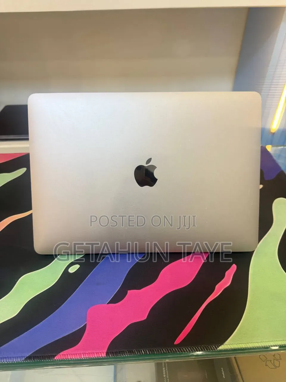 New Laptop Apple MacBook Pro 2021 M1 8GB Intel Core i7 SSD 512GB