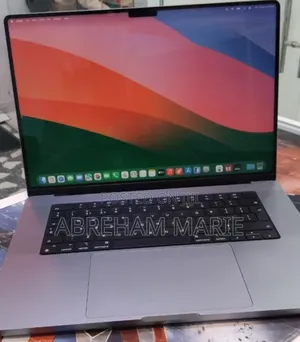 New Laptop Apple MacBook Pro 2021 M1 Max 64GB Apple M1 Max SSD 1T