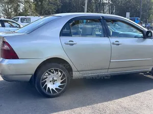 Toyota Corolla 2006 Gold