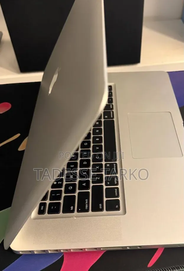 Laptop Apple MacBook Pro 2011 4GB Intel Core i7 SSD 500GB