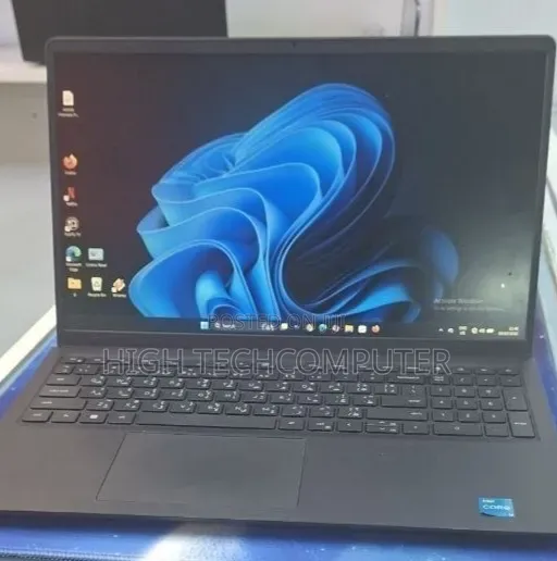 Laptop Dell Inspiron 15 3520 8GB Intel Core i3 SSD 512GB